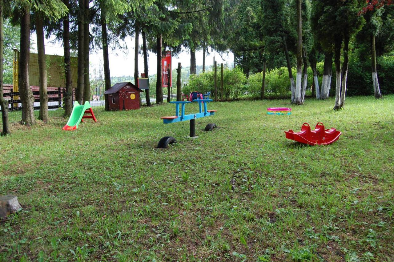 Bucegi Portile Regatului Hotel 2*